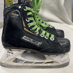 JUNIOR SIZE 3 BAUER SUPREME S29 ICE HOCKEY SKATES