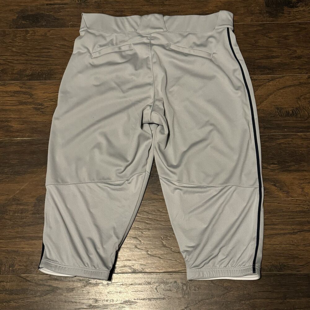 nike knicker pants