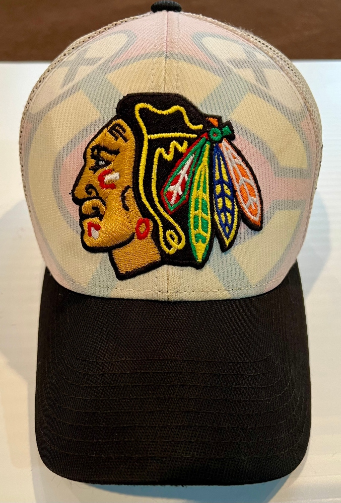 Reebok NHL Center Ice Chicago Blackhawks Hockey Trucker SnapBack Adjustable Hat