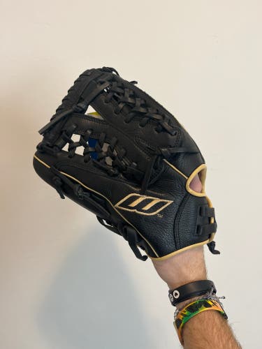 Worth century 12.5 softball baseball glove