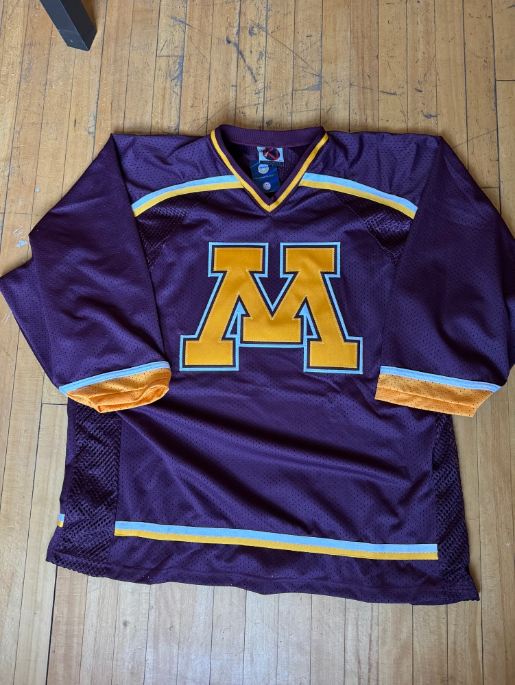 University of Minnesota Golden Gophers Hockey Jerseys