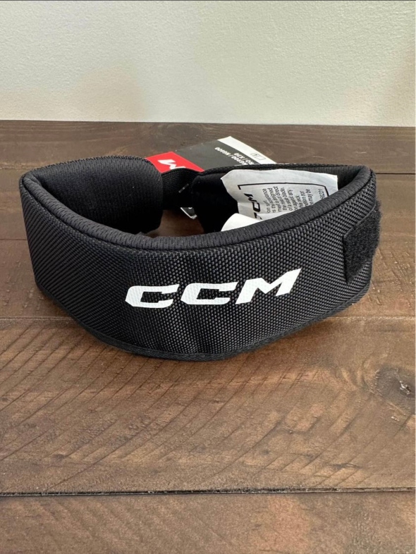 New CCM Junior 600 Cut Resistant Neck Guard - Small/Med
