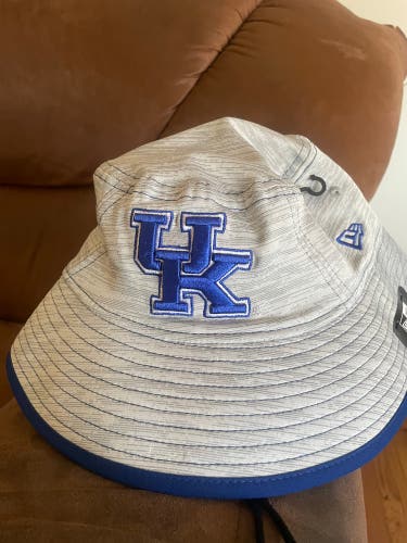 Kentucky Wildcats New Era NCAA Bucket Hat