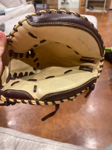 Used Right Hand Throw 32" AGC 98 Baseball Glove