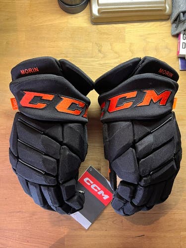 New CCM HGPJS Gloves 15" Pro Stock