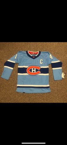Men’s 50 Medium Montreal Canadiens Nick Suzuki Jersey