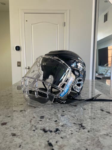New Medium Bauer Hyperlite Helmet + Visor