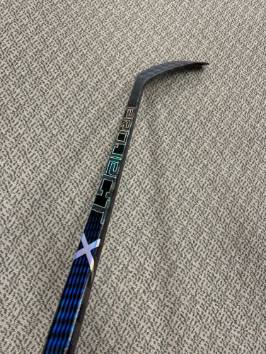 True Project X 85 flex T27 curve left hand stick