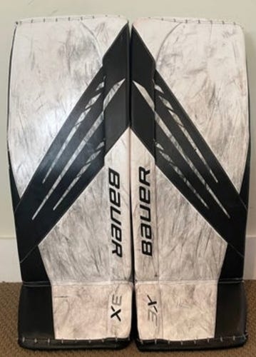 Medium (34") Bauer Vapor 3X Goalie Leg Pads