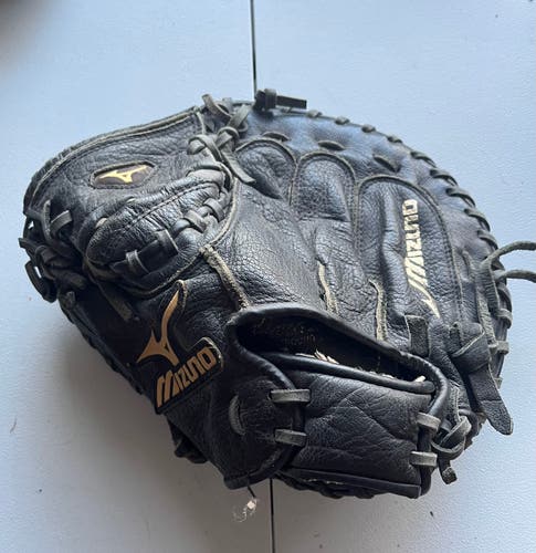 Mizuno Prospect Series Left Handed Youth Catcher Mitt