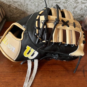 NWOT Wilson A2000 1679 12.5”