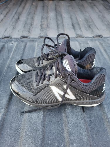 Black Used Youth Men's Size 7.0 (Women's 8.0) Metal New Balance Low Top