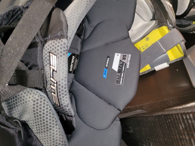 Senior Used XL Bauer Elite Hockey Goalie Pants