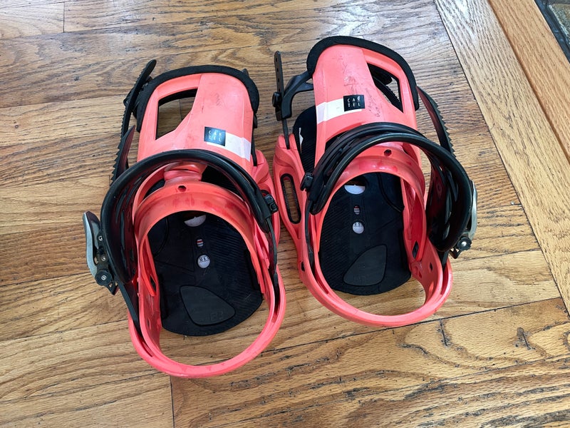 Men s Used Medium Burton Cartel Snowboard Bindings All Mountain