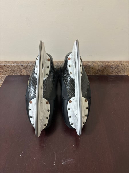 Used True Regular Width  Pro Stock 7 Stock Skate Hockey Skates