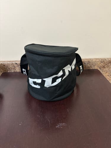 Hockey puck bag