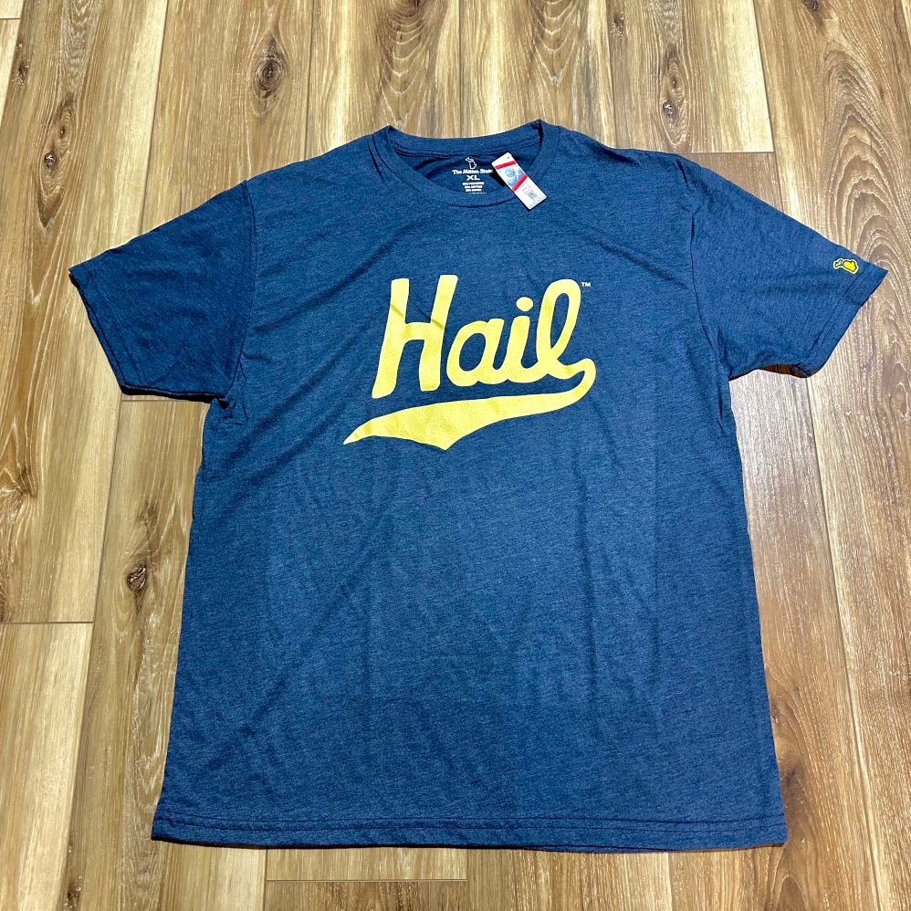 Mitten State Michigan Wolverines “Hail” Shirt, XL