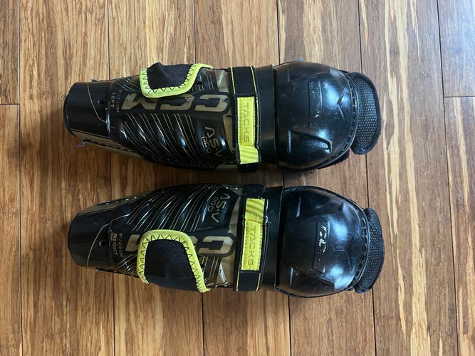 Used CCM 9" ASV Pro Shin Pads