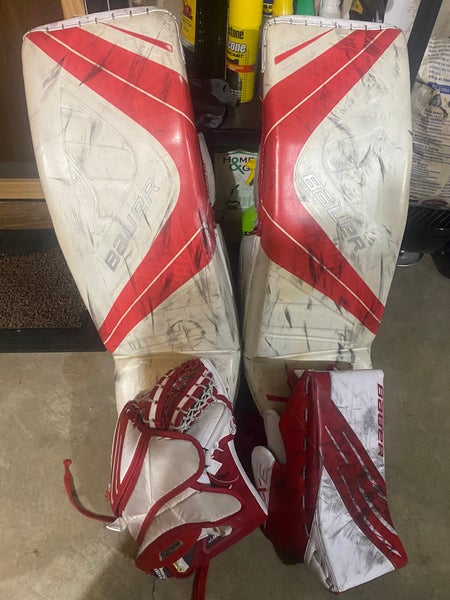 Bauer Vapor Goalie Pads, Glove and Blocker