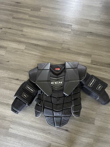 CCM Premier LE R1.9 Chest Protector