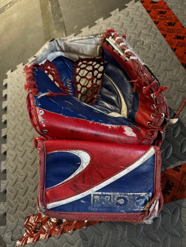 Used Regular CCM/Heaton Goalie Glove