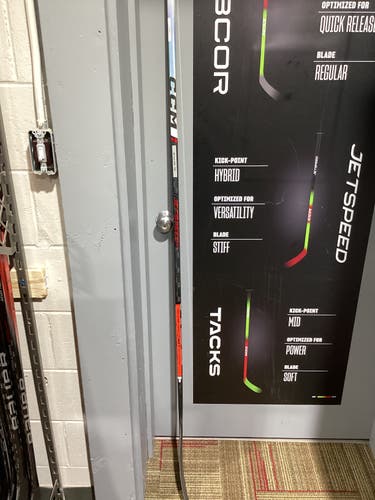 New Senior CCM Right Handed Jetspeed FT6 Pro Hockey Stick P29