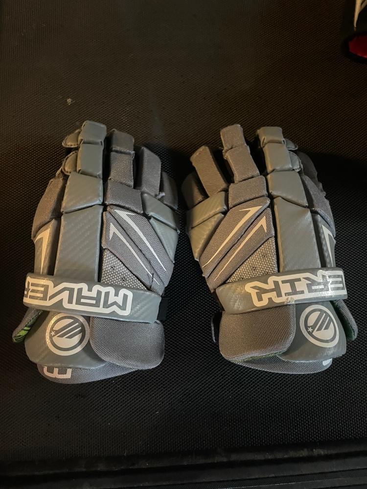 Maverik lacrosse gloves size L/13” lightly worn