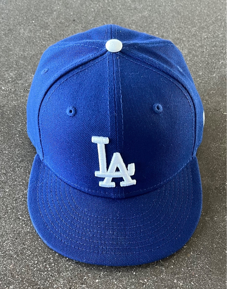 Used New Era 59Fifty Los Angeles Dodgers Size 6 3/4 Fitted Hat (Check Description)