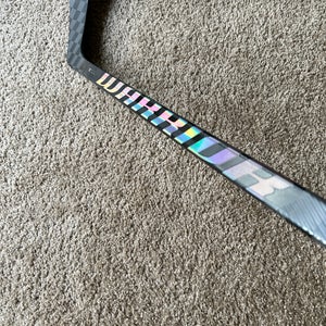 Senior Used Right Handed Warrior Super Novium Hockey Stick W28
