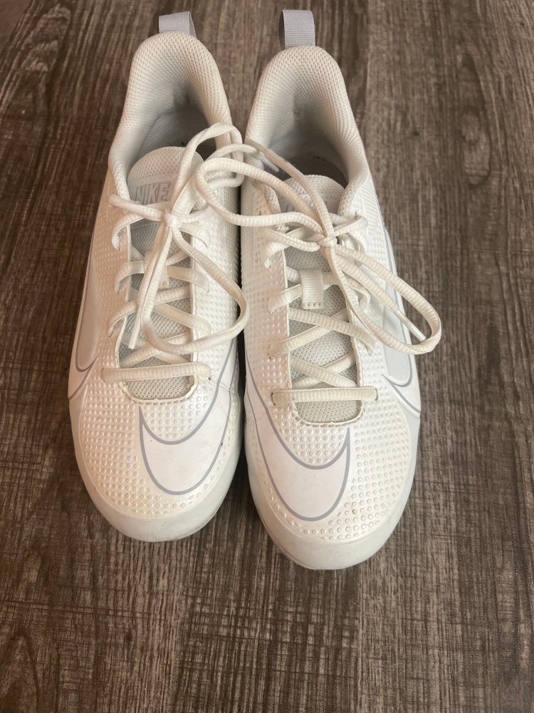 White Used Size 5.5 (Women's 6.5) Nike Huarache