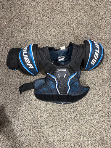 Intermediate Used Large Bauer bauer x Shoulder Pads
