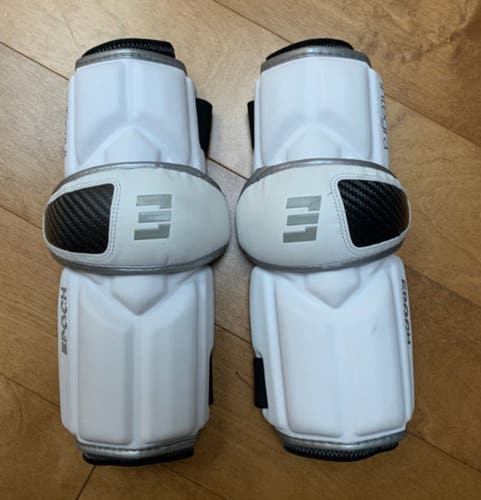 Used Medium Epoch Arm Guards