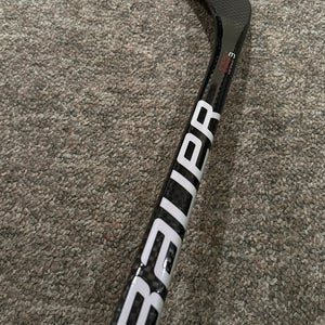 Used Left Hand P92  Vapor X5 Pro Hockey Stick