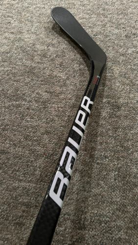 Used Left Hand P92  Vapor X5 Pro Hockey Stick