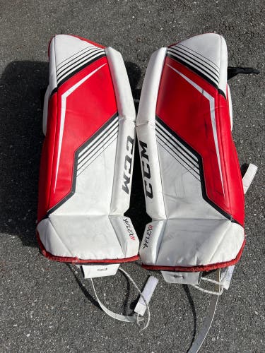 CCM Flex II 26” Youth Goalie Leg Pads