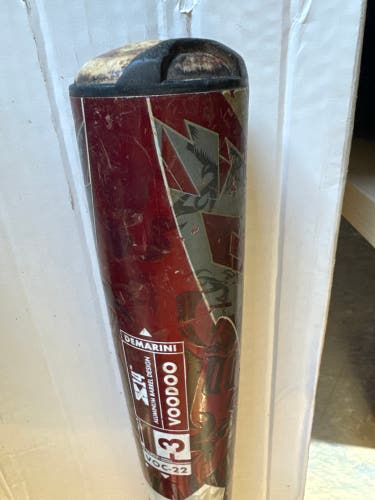 Used 2022 DeMarini (-3) 30 oz 33" Voodoo One Bat