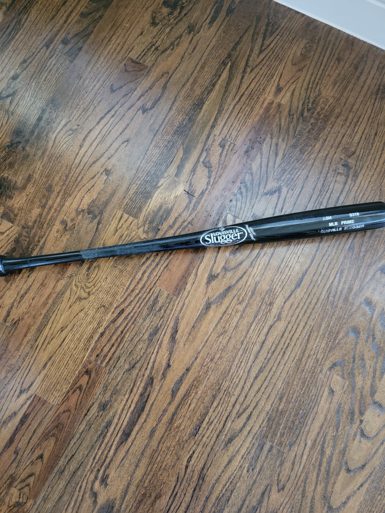 Used Louisville Slugger MLB Prime Bat 33"