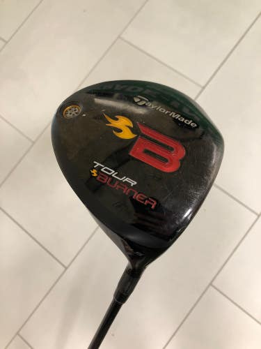 Used TaylorMade Burner Tour Right-Handed Golf Driver (Loft: 9.5)
