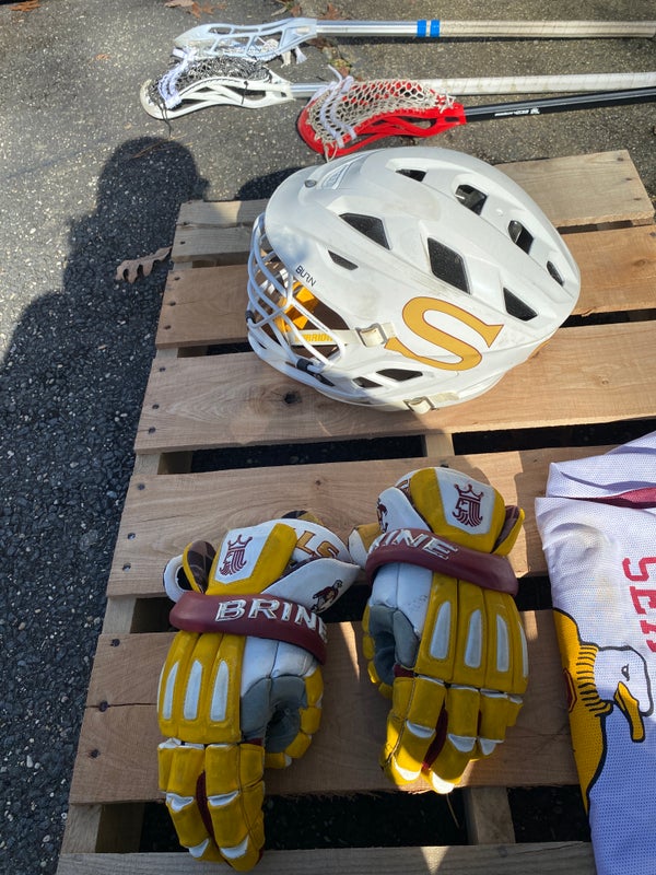 Salisbury Helmet/Pennie