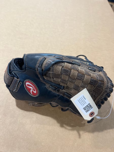 Used Rawlings Renegade Right Hand Throw Outfield Baseball Glove 12.5"
