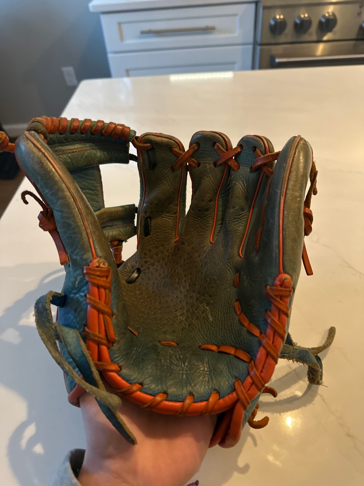 SSK baseball infield glove
