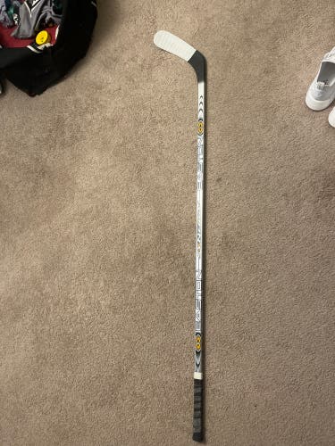Senior Left Hand P92  Synergy Hockey Stick