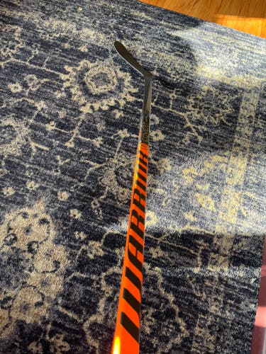Senior Left Hand W28  Covert QR5 Pro Hockey Stick
