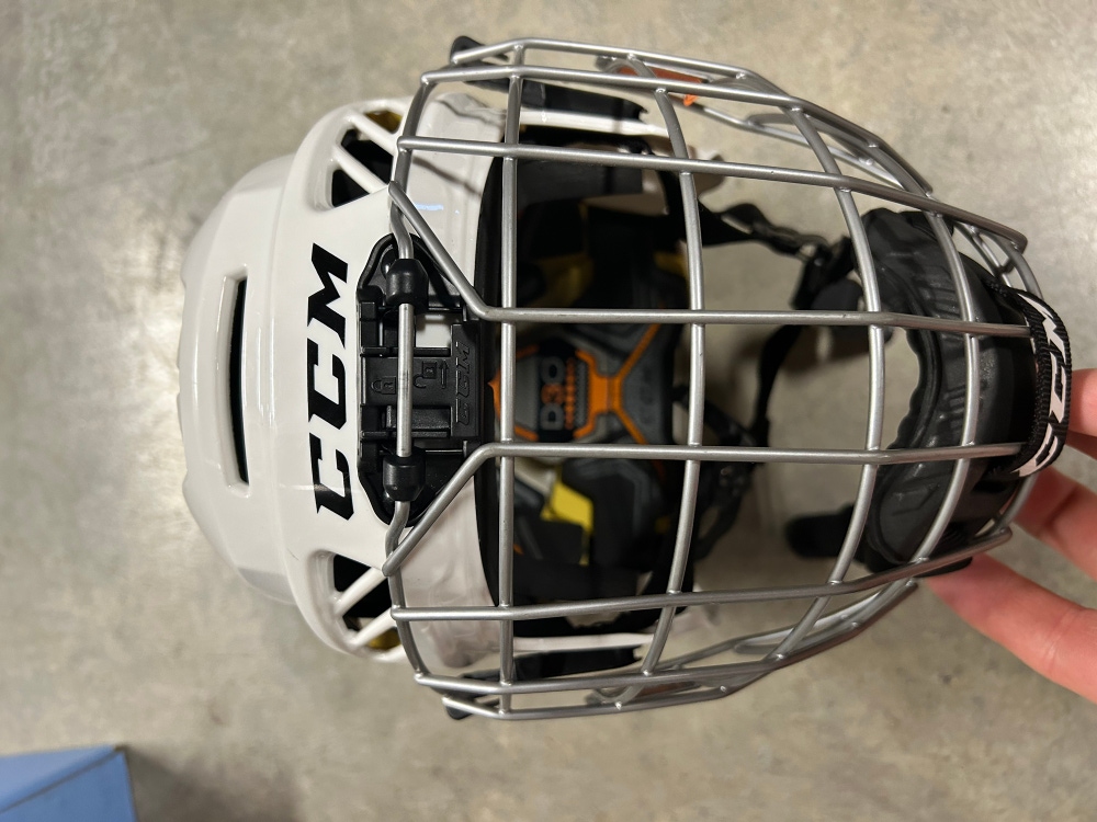 Used Youth CCM FL3DS Helmet