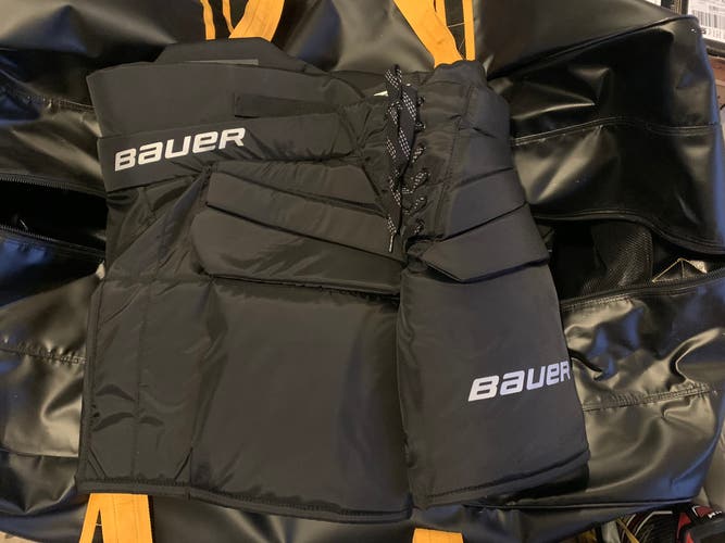 New Medium Bauer  Goalie Pants