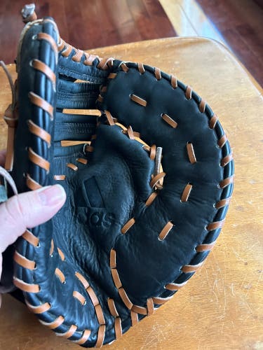 Right Hand Throw 12" Baseball Glove