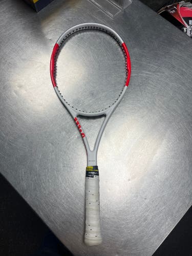 Used Wilson Six-One 95   Tennis Racquet
