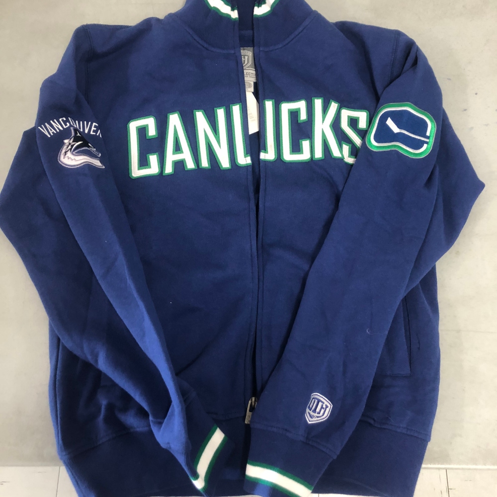 NEW Vancouver Canucks mens medium jacket