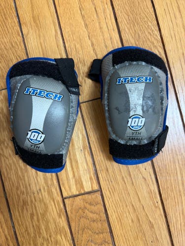 Used Small Itech 100 series Elbow Pads