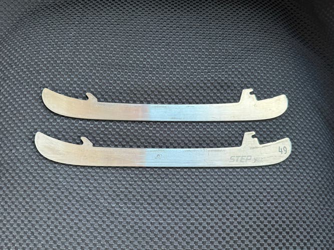 Used Pair of NHL Pro Stock CCM Step Steel Pro SX – Size 271 mm